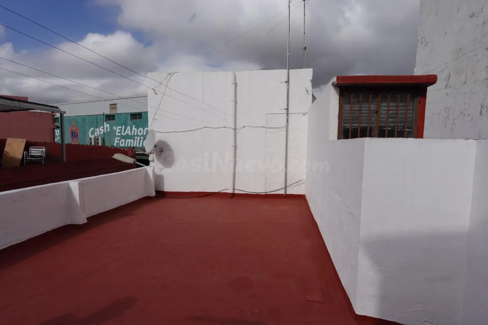Casa independiente con azotea - la bajadilla