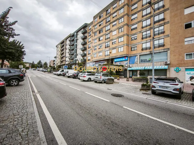 Apartamento 1 habitación 48m² en venta - Águas Santas — 18