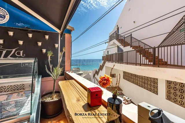 Se traspasa Bar Cafetería en Los Cristianos, Tenerife Sur - foto 5