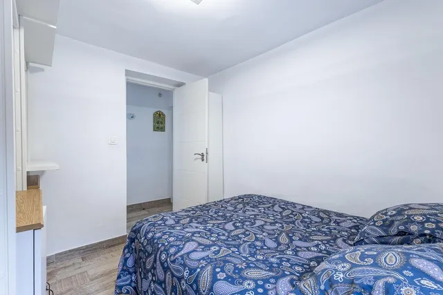 Piso reformado con licencia turística. — 11