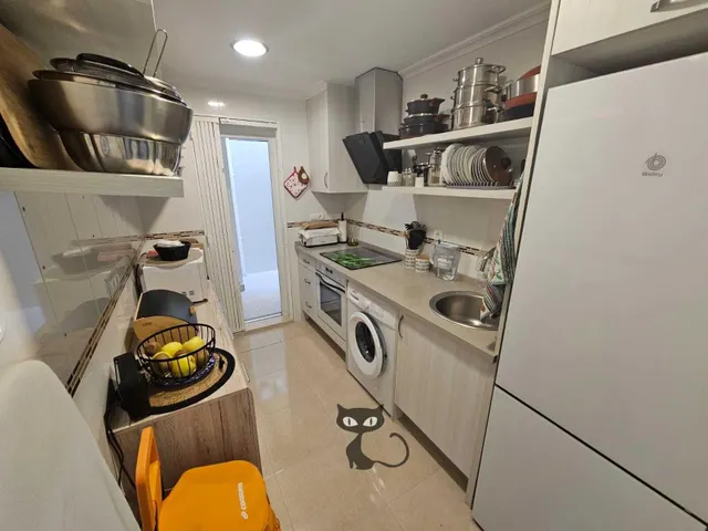 Oportunidad en Alfafar ¡Piso Reformado con Terraza! — 31