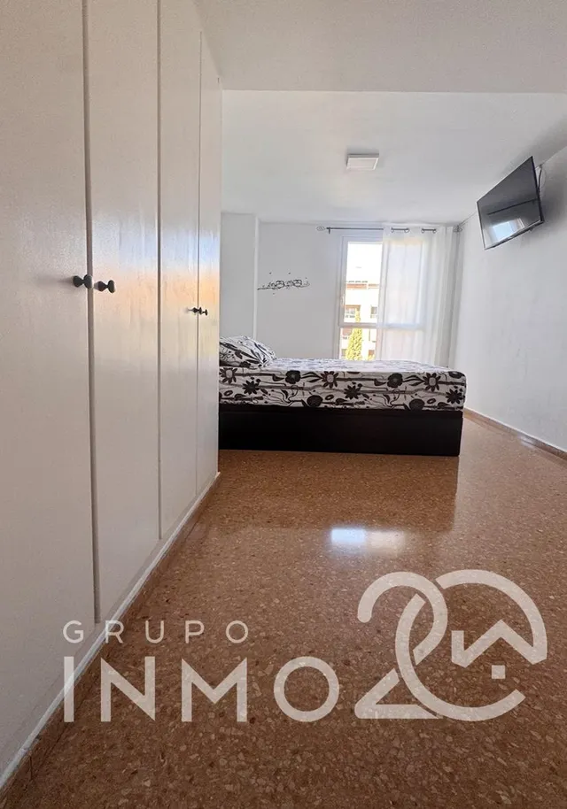 Se vende fantástico piso en de 113m2 utiles con garaje y trastero en Paiporta — 10