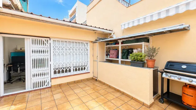 Gran piso reformado listo para entrar a vivir — 23