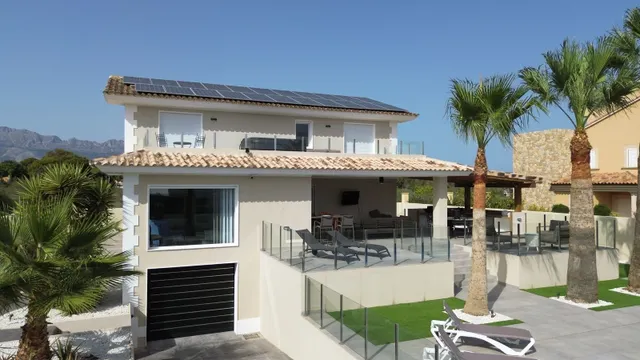 Villa 4 habitaciones 350m² en venta - Pueblo — 32