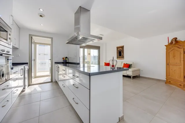 Apartamento de 2 dormitorios y 2 baños en los dolses (orihuela costa) — 14
