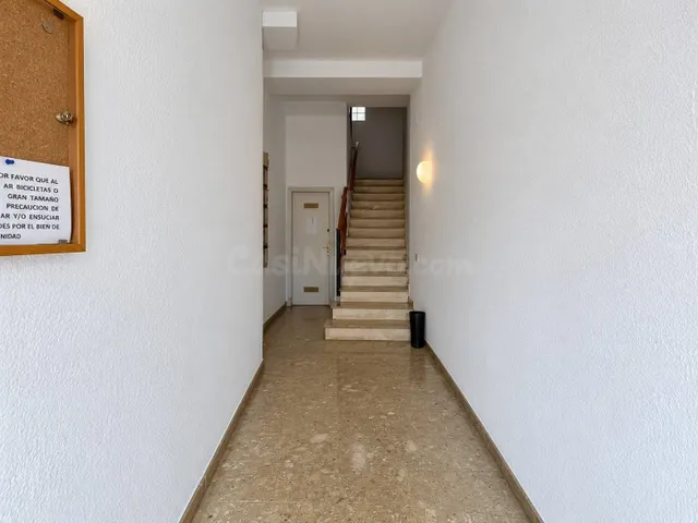 Piso luminoso con terraza privada en el ático y trastero en pleno corazón de Sant Pere Pescador — 3