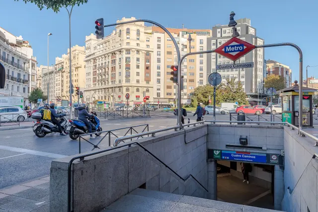 Piso de 2 dormitorios con plaza de garaje opcional — 49