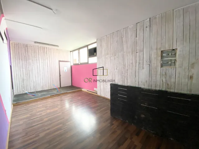 Local comercial Santa Margarida i Els Monjos — 14