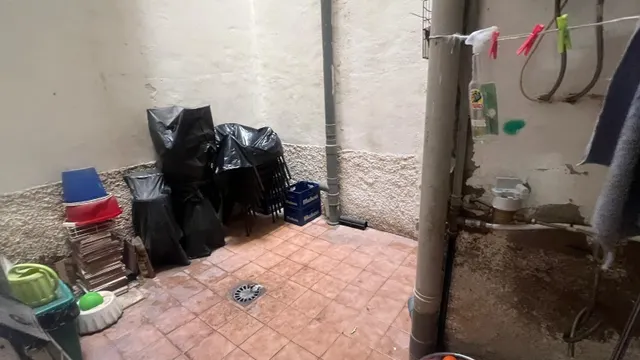 Local comercial 71m² en venta - Estacion de autobuses — 32