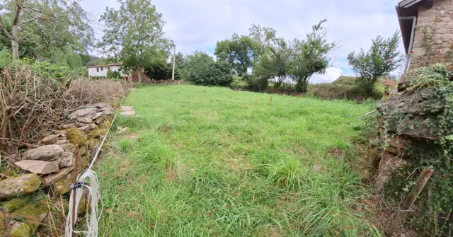 Terreno urbano en Santibañez, Cabezón de la Sal - foto 4