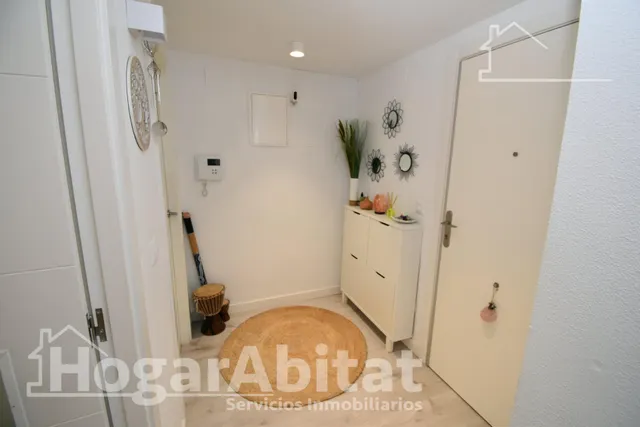 Luz, amplitud y confort familiar en este exclusivo piso esquinero en residencial con piscina, garaje y trastero — 37