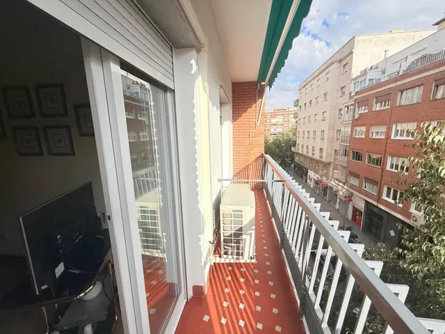 NUDA PROPIEDAD · Amplio piso exterior de 4 dormitorios con ascensor · Próximo a Serrano · Chamartín, Madrid — 15
