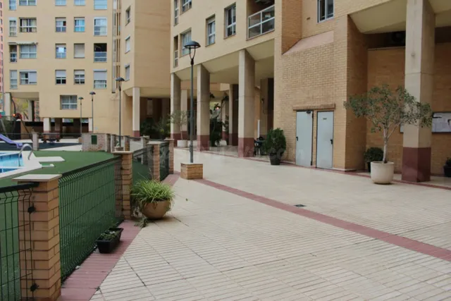 Piso 1 habitación 41m² en alquiler - Ciutat de les Arts i de - foto 2
