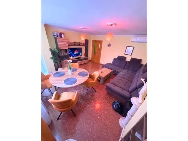 Piso en Venta 3 Dormitorios 2 Baños - foto 2