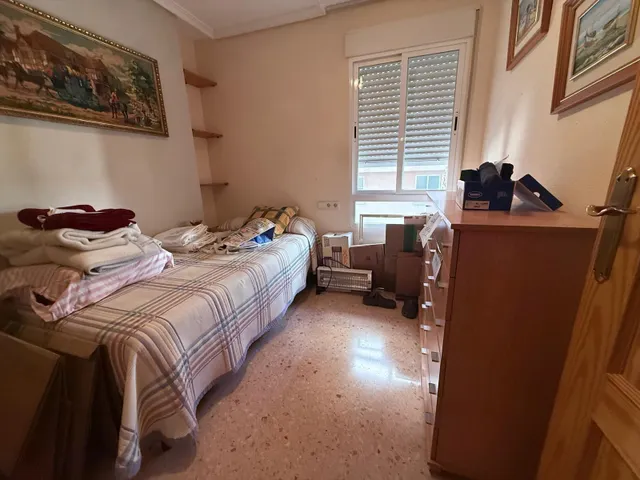 VIVIENDA SEMINUEVA JUNTO AL HOSPITAL GENERAL DE ALICANTE. — 20
