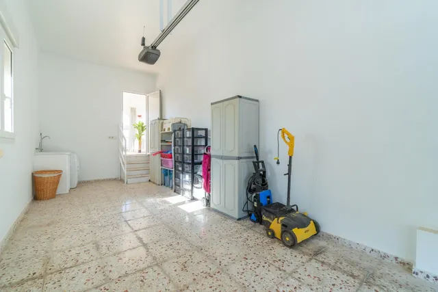 Maravillosa villa de una sola planta (aprox. 161 m2) con gran piscina privada. Cerca de colegios, del La Zenia Boulevard, ¡y a tan solo 15 minutos a pie de Playa Flamenca! — 48