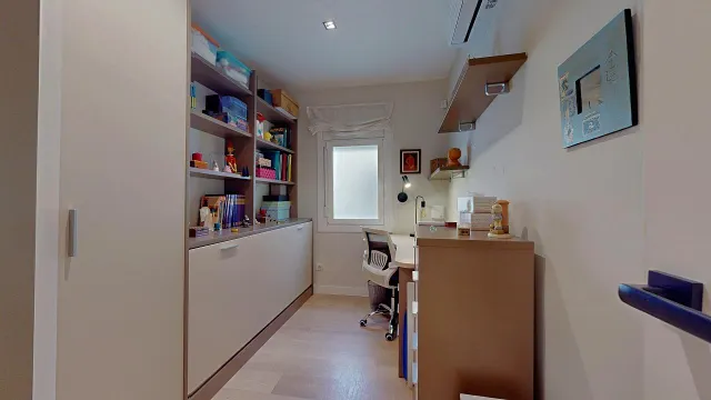 7ª PLANTA REFORMADA Y MUY TRANQUILA JUNTO AL NUEVO PARQUE DE LA SAGRERA — 18