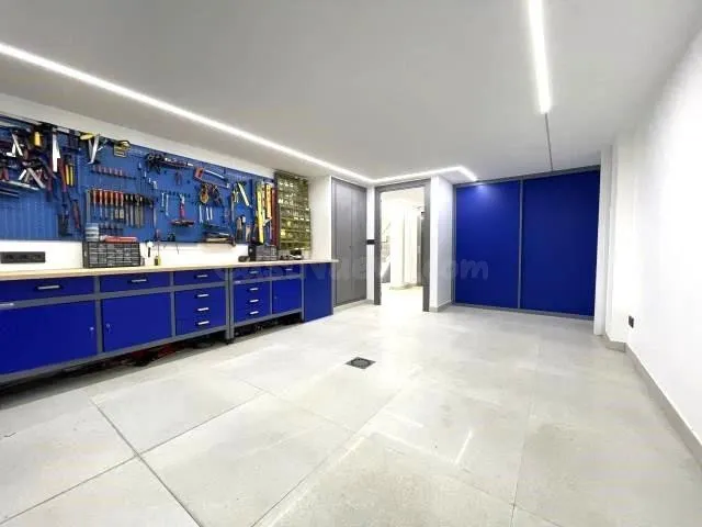 Casa 4 habitaciones 250m² en venta - Babel - foto 3