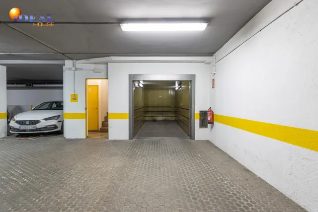 Se vende plaza de aparcamiento — 14