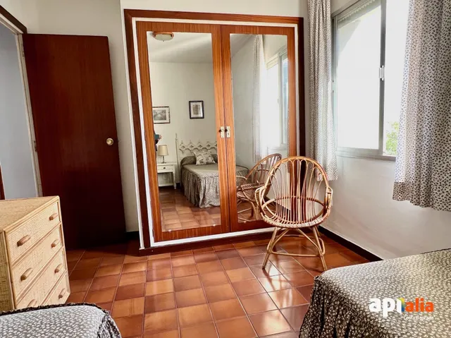 PISO EN SALOU DE 3 habitaciones — 40