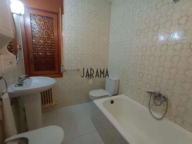 ESPECTACULAR VIVIENDA EN CASCANTE — 13