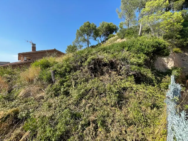 Terreno a la venta en Abrera zona Can Villalba - Barcelona de 532 m2 superficie parcela. — 12