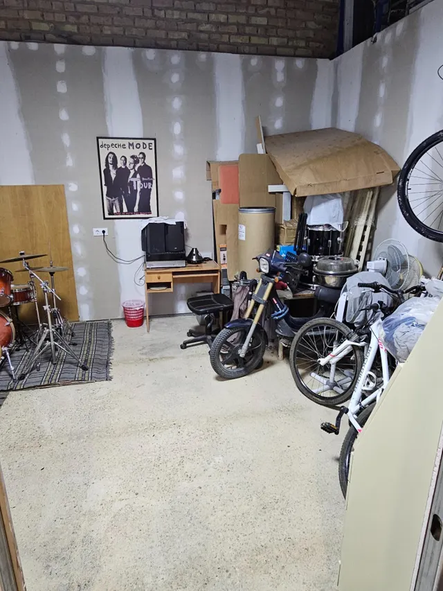 Chalet con dos Viviendas Independientes — 21