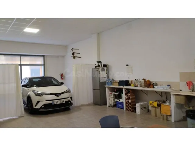 Local comercial en Venta en Gandia Valencia - foto 4