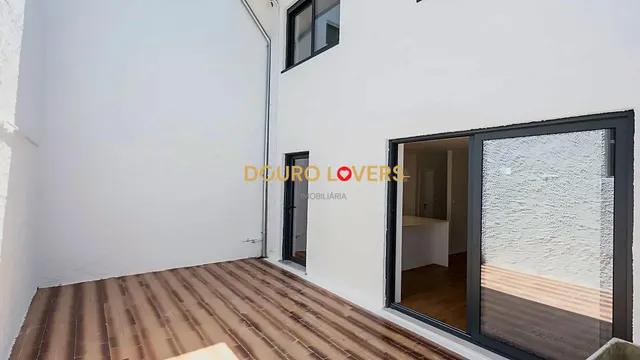 Pareado 3 habitaciones 199m² en alquiler - Gulpilhares e Valadares — 21