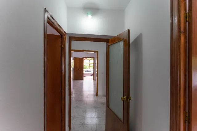 Exclusivo Chalet en Alhaurín el Grande con Piscina y Amplias Vistas — 25