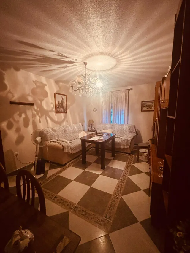 Amplio y Acogedor Piso en el Corazón de Aguilar de la Frontera por solo €73,000 — 2