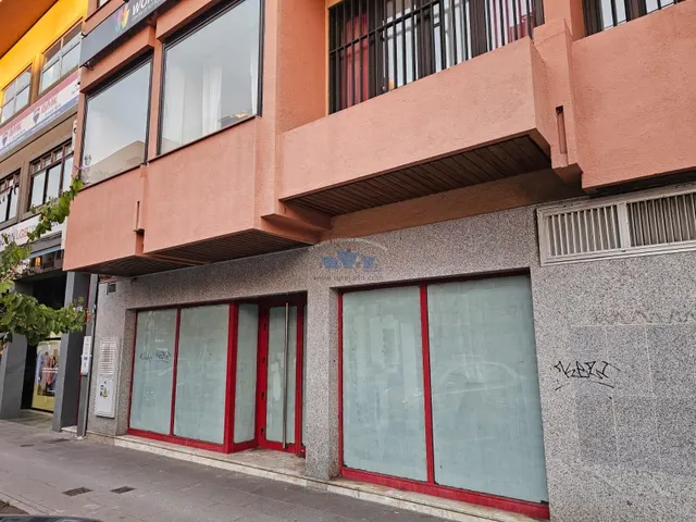 Local comercial en venta — 20