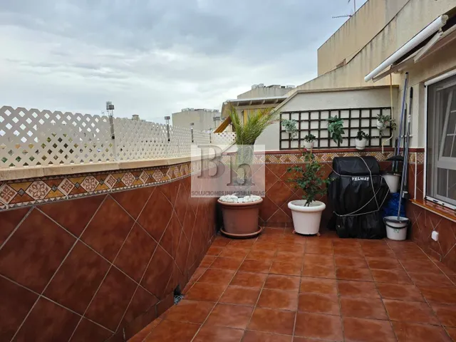 BLANHOGAR vende ático reformado en Puerta de Málaga — 31