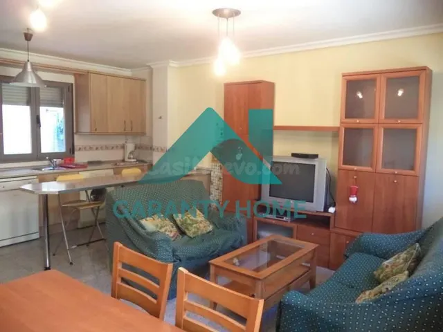 ¡PISO EN VENTA EN HERNÁN CORTÉS, AMUEBLADO Y LISTO PARA ENTR