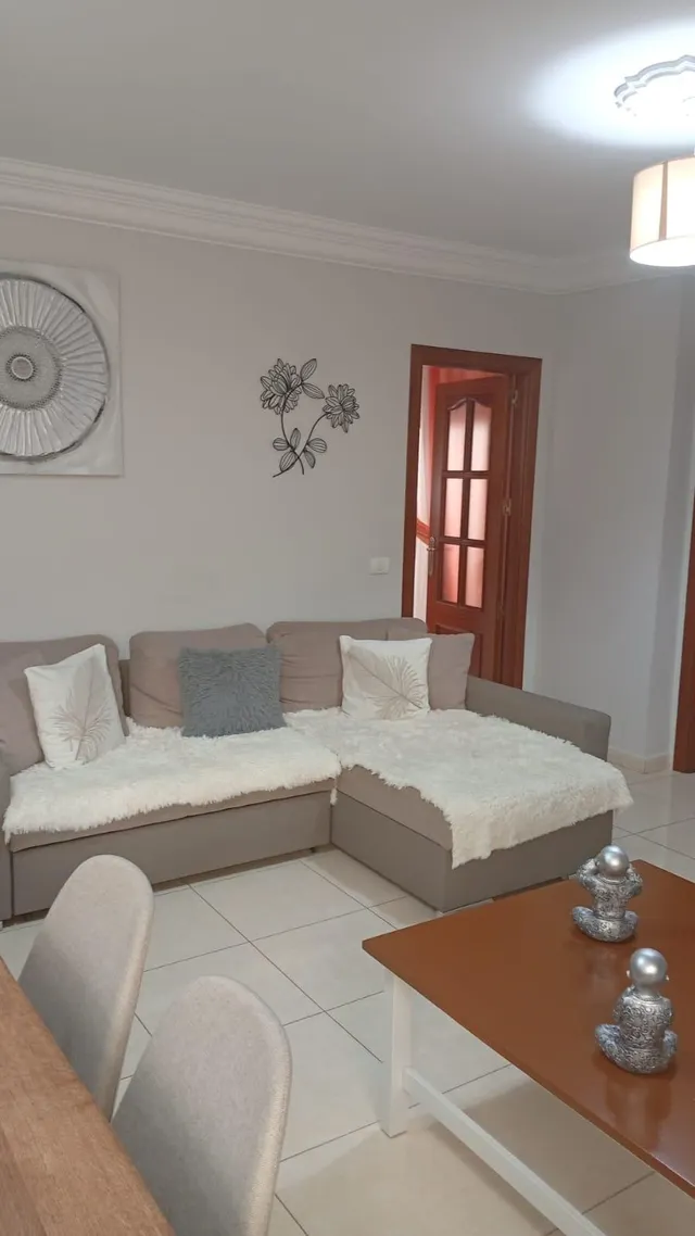 Guarchacho. Piso 3 habitaciones, 2 baños, 2 terrazas, garaje, 2 cocinas — 3