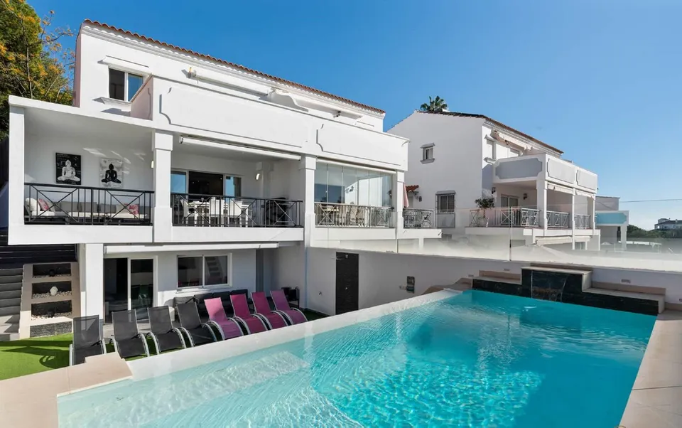 Adosado 6 habitaciones 358m² en venta - Marbella