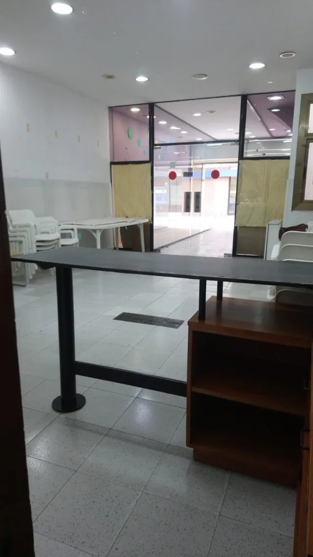 Local en Alquiler con todo el equipamiento — 11
