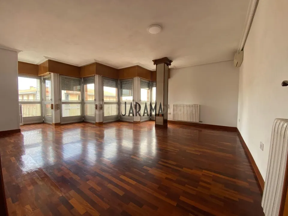 Piso de 125m2 en el centro de Tudela