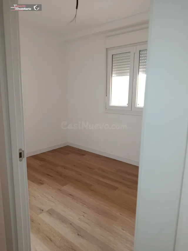 Pisos a estrenar en venta en el Puerto de Roquetas - foto 4