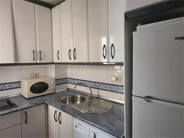 SE ALQUILA PISO IDEAL PARA ESTUDIANTES PISO 1 DORMITORIO EN  - foto 3
