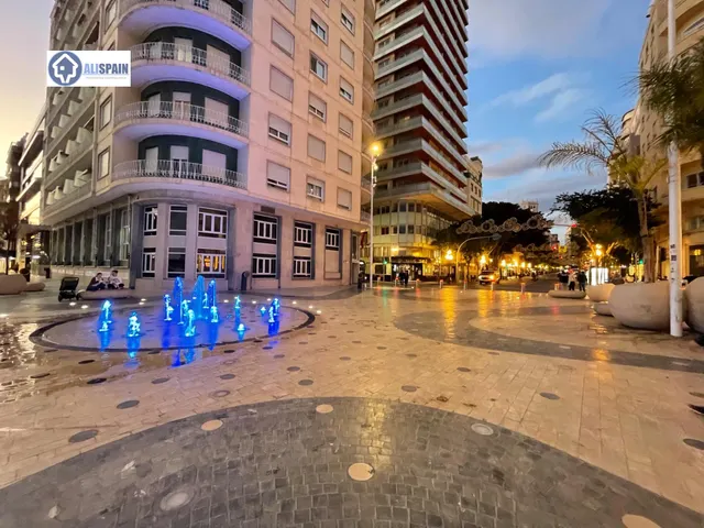 Espectacular vivvienda a estrenar en pleno corazón de Alicante - explanada de españa — 17