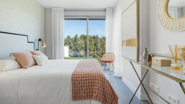 Ático de 3 dormitorios y 2 baños con vistas al mar. El Chapa - foto 5