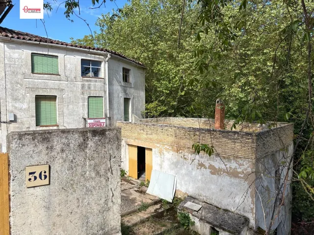 Casa en Hontomín con pardela de 1500 mt aprx — 2