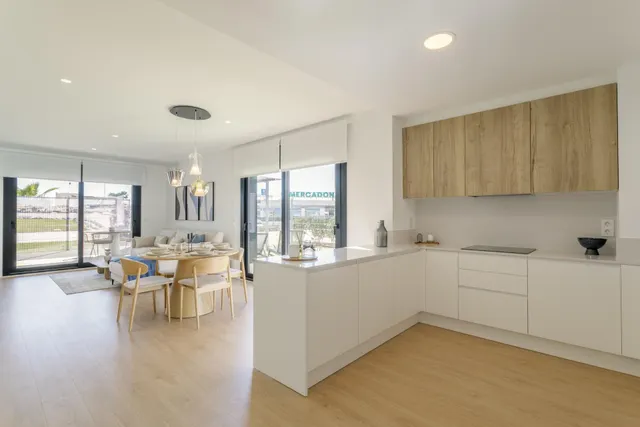 Impresionante apartamento nuevo en Torreblanca, Torrevieja. — 13