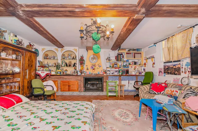 Casa independiente — 30