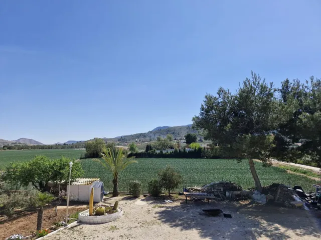 CASA CON TERRENO EN HONDON DE LAS NIEVES — 9