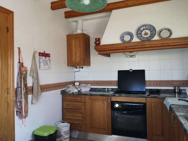 Urbis te ofrece un espectacular terreno con chalet en venta en Ciudad Rodrigo, Salamanca. — 18