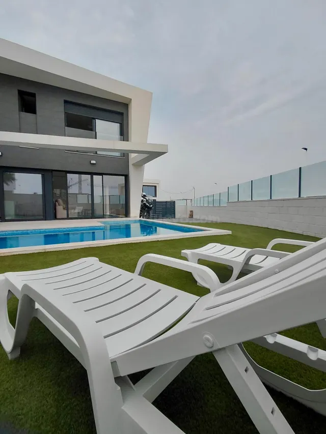 Moderna casa pareada en venta en Gran Alacant - foto 3