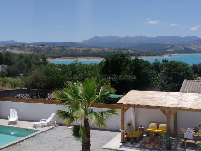 Exclusivo Complejo Turístico con Vistas al Embalse de los Be - foto 2