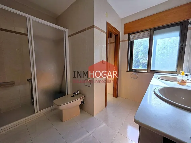 Exclusivo Chalet en Hervencias, Ávila - Un Oasis de Espacio y Tranquilidad — 37